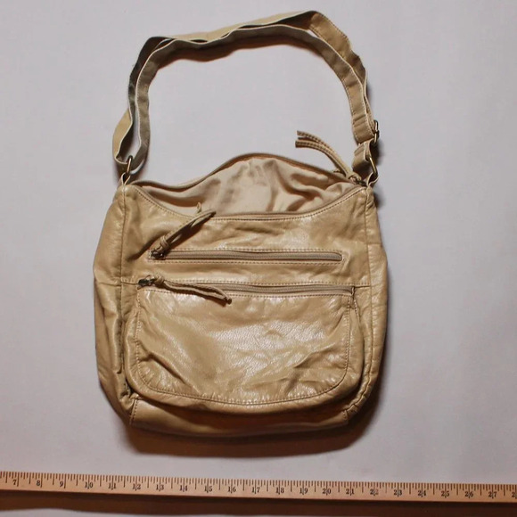 Creamy Gold Bueno Shoulder Purse - Picture 8 of 9